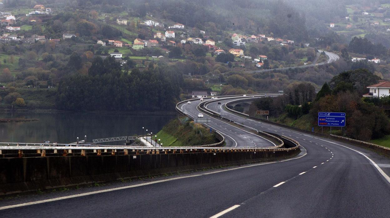 Autopista AP-9 entre La Coruña y Ferrol