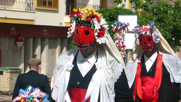 «El año que viene promete ser el mejor Corpus de la historia», dice la alcaldesa de Camuñas