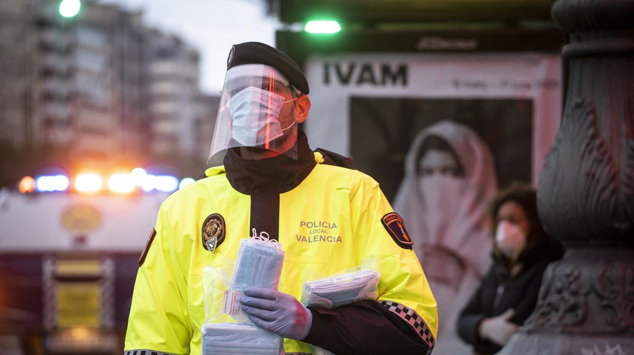 Imagen de archivo de la Policía Local en Valencia