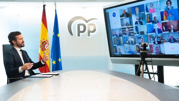 Casado defiende ante los líderes del PP europeo su plan de choque en España frente a la crisis del coronavirus