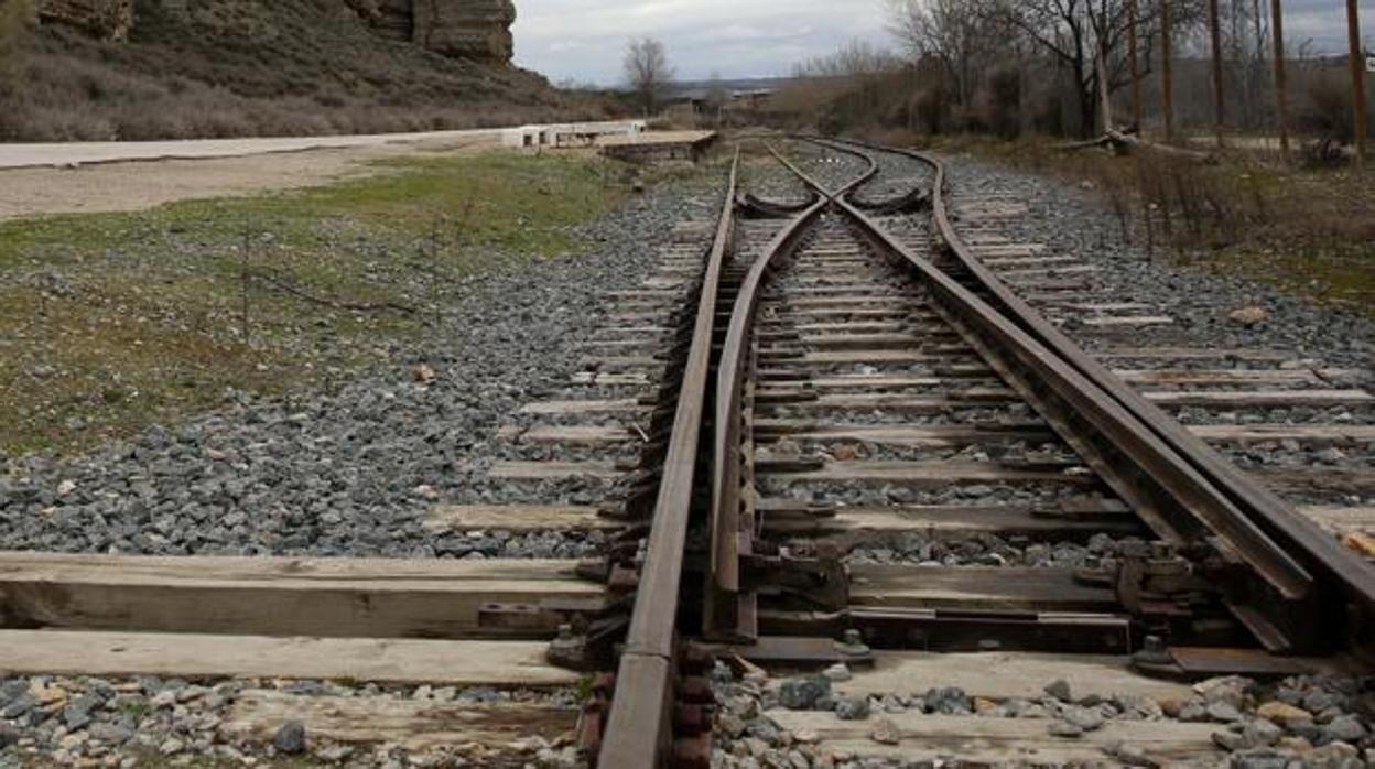 Vía férrea en la provincia de Toledo