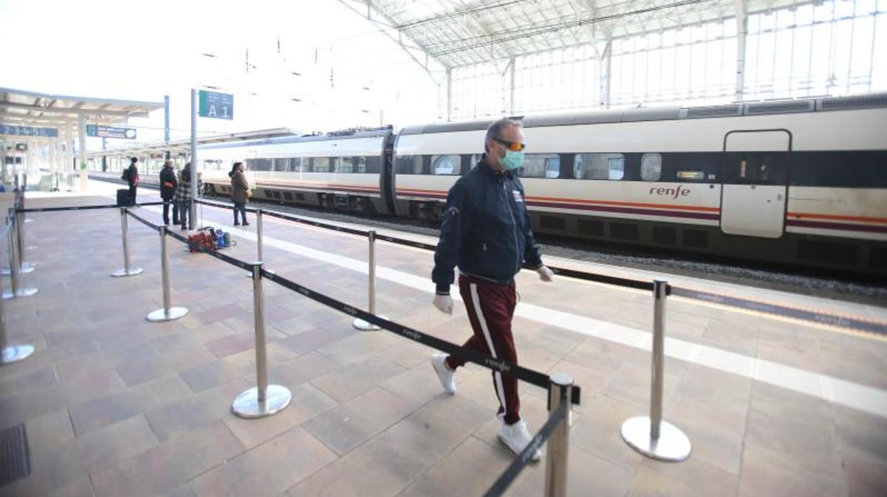 Estación de trenes de Santiago de Compostela durante el estado de alarma