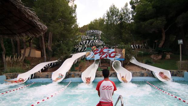 Los parques acuáticos valencianos estrenan la nueva normalidad con Terra Mítica cerrado hasta 2021