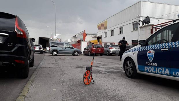 Muere el conductor de una motocicleta por la colisión con una furgoneta en el polígono industrial de Toledo