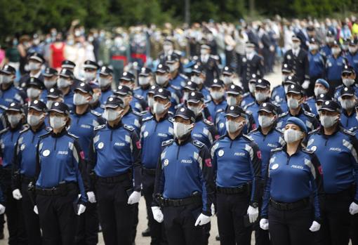 Varios de los policías municipales que han participado en el desfile