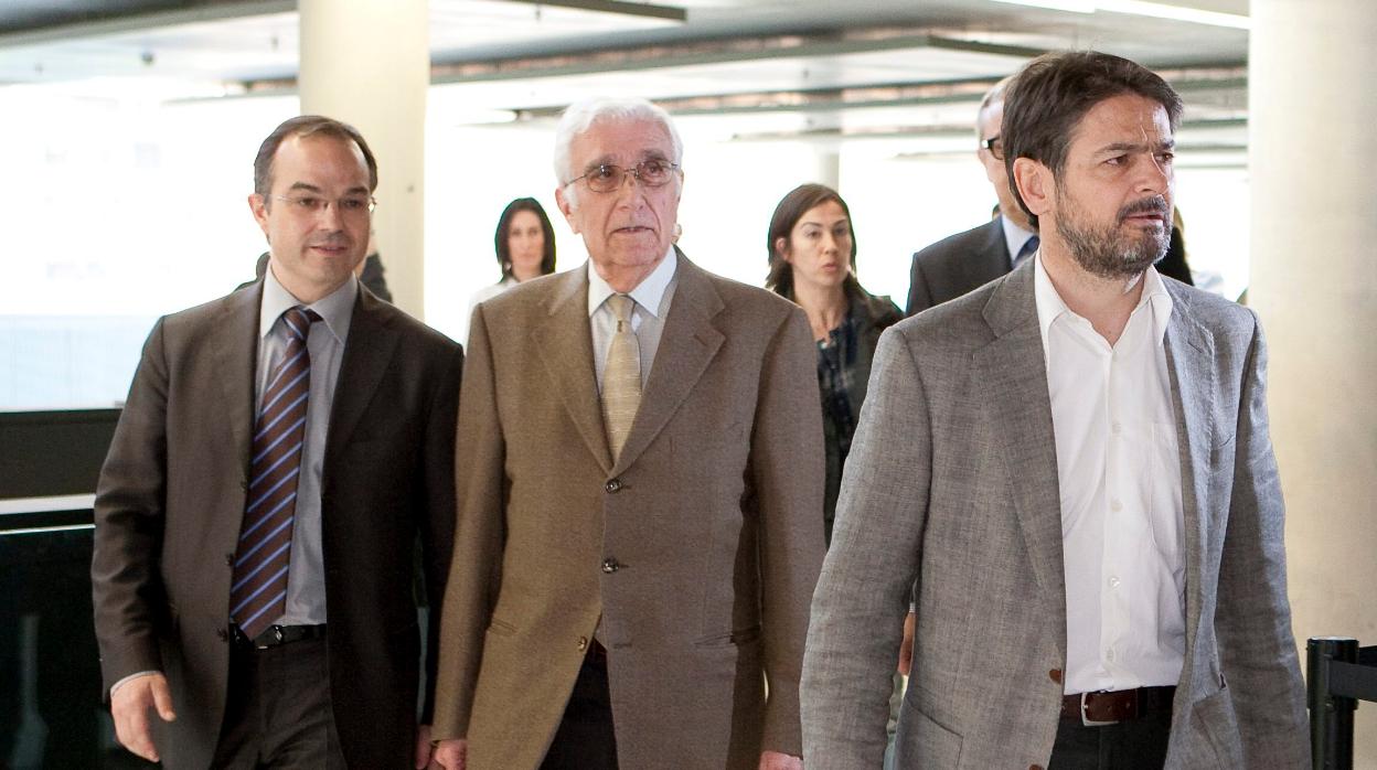 Turull, Osàcar y Oriol Pujol en los juzgados por el caso Palau en una imagen de archivo