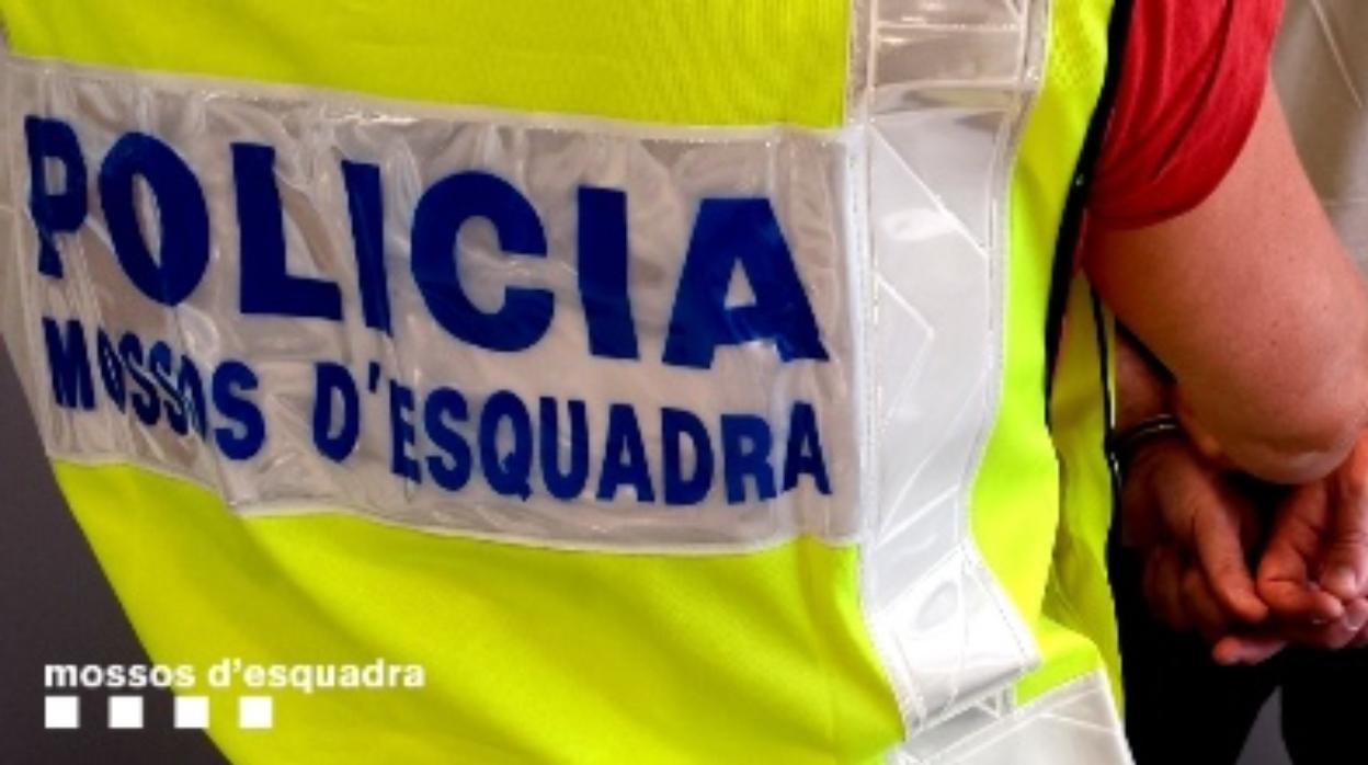 Un agente de los Mossos d'Esquadra, en una imagen de archivo