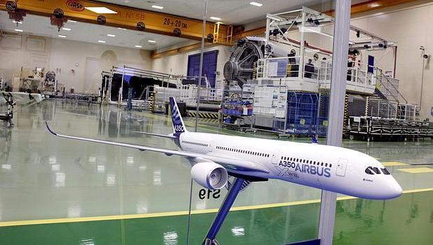 Airbus comunica 283 despidos en Illescas, un tercio de la plantilla, según UGT