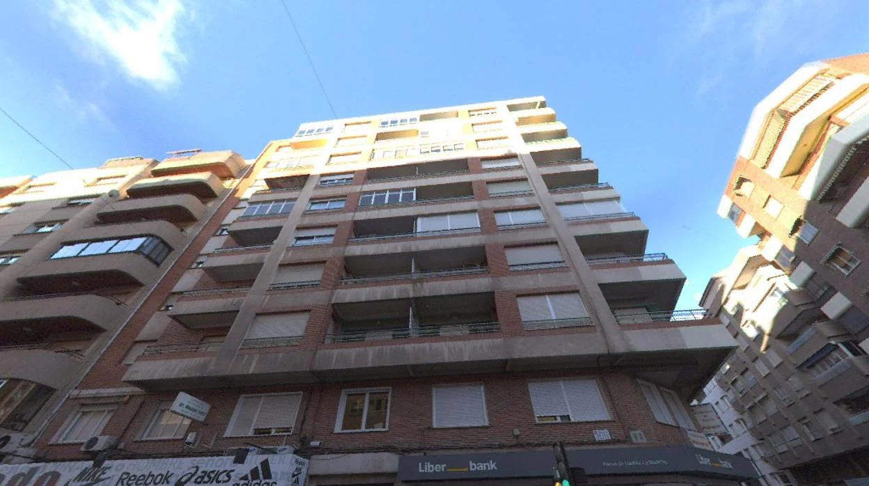 Imagen de archivo de un edificio de la calle Baños de Albacete