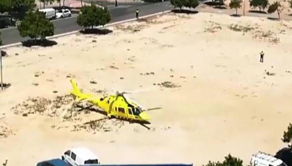 El helicóptero que traslada a los pacientes graves en Alicante, obligado a aterrizar en un solar