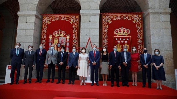 Ayuso y Aguado escenifican unidad en el Gobierno de Madrid y apelan al «diálogo» para superar la crisis