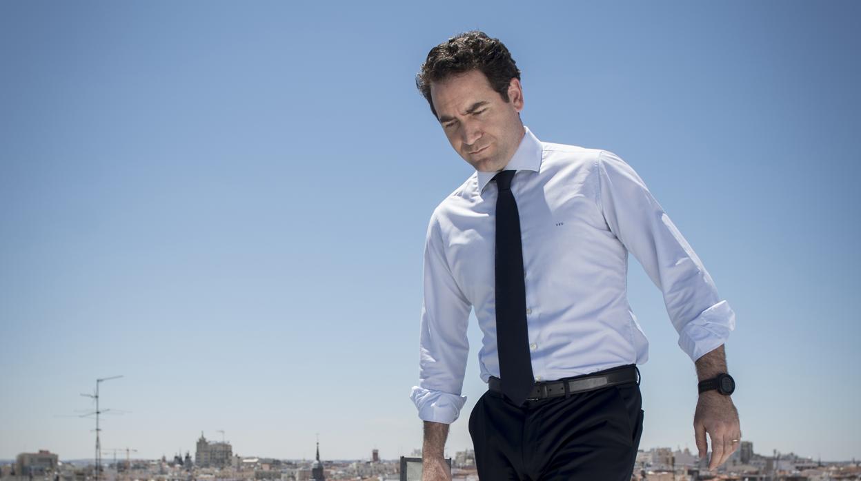 El secretario general del PP, Teodoro García Egea, en la azotea de Génova
