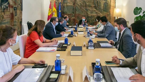 Así será el curso escolar en Castilla-La Mancha tras la crisis del Covid-19: plan de digitalización, grupos de convivencia de 25 alumnos y más docentes