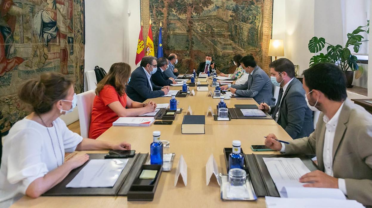 El Consejo de Gobierno de Castilla-La Mancha ha aprobado el denominado Plan de Medidas Extraordinarias para el inicio del curso escolar