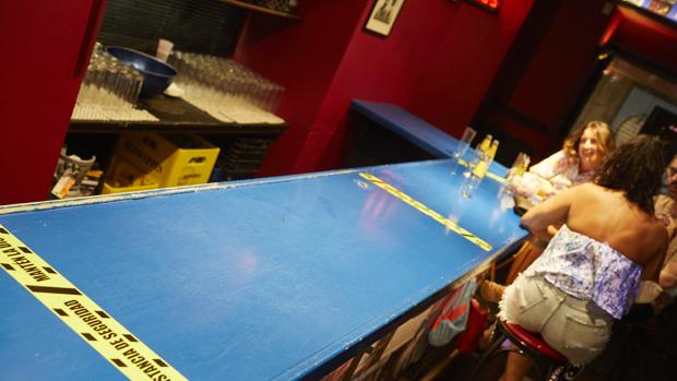 Los bares y discotecas de Castilla y León deberán estar cerrados a las 2.00 a partir de esta medianoche