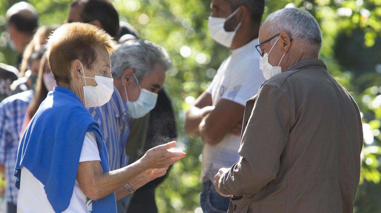 Castilla y León anota la cifra más alta de positivos de la nueva normalidad, con 159 casos, y un nuevo fallecido