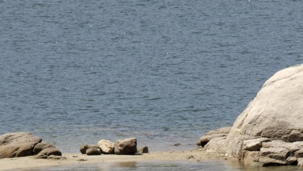 Fallece ahogada una joven de 16 años en el pantano del Burguillo, en Ávila