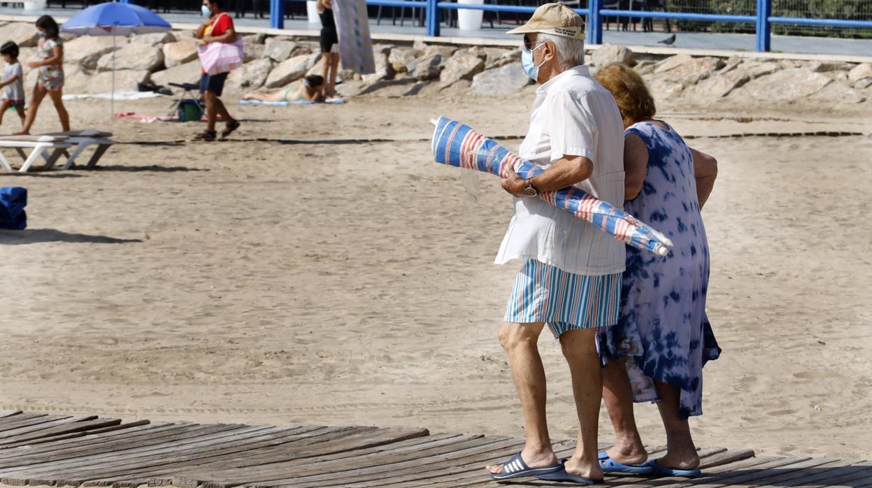 Imagen tomada este miércoles en la playa de El Postiguet de Alicante