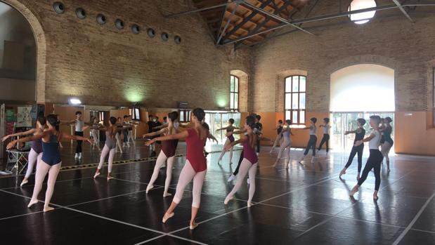 El Campus Internacional Valencia Danza arranca con 70 alumnos y medidas de seguridad anti-Covid