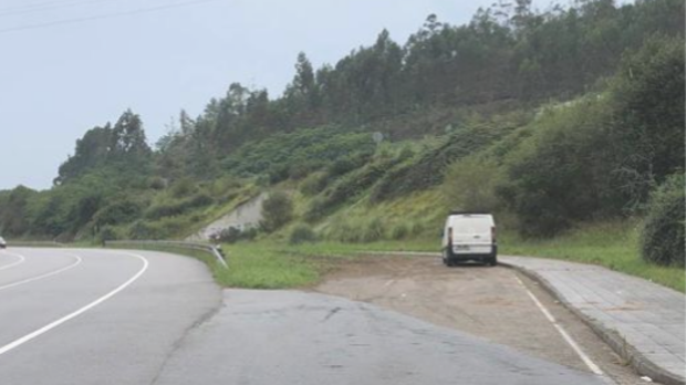 Hallan el cadáver de un hombre que llevaba muerto 24 horas dentro de su coche en Llanes (Asturias)