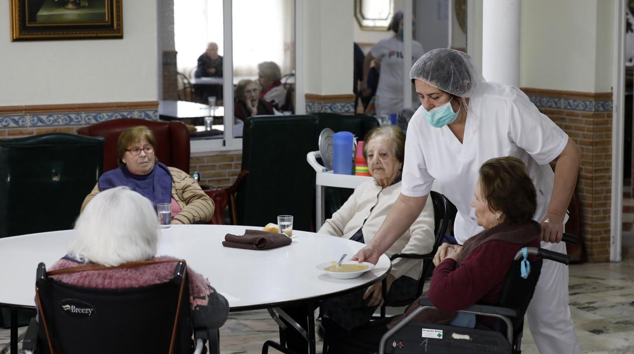 Una residencia de ancianos en una imagen de archivo