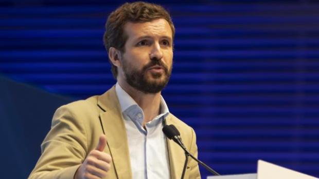 Casado reprocha a Sánchez que no tenga «nada que opinar» sobre Podemos y le exige cesar a Iglesias