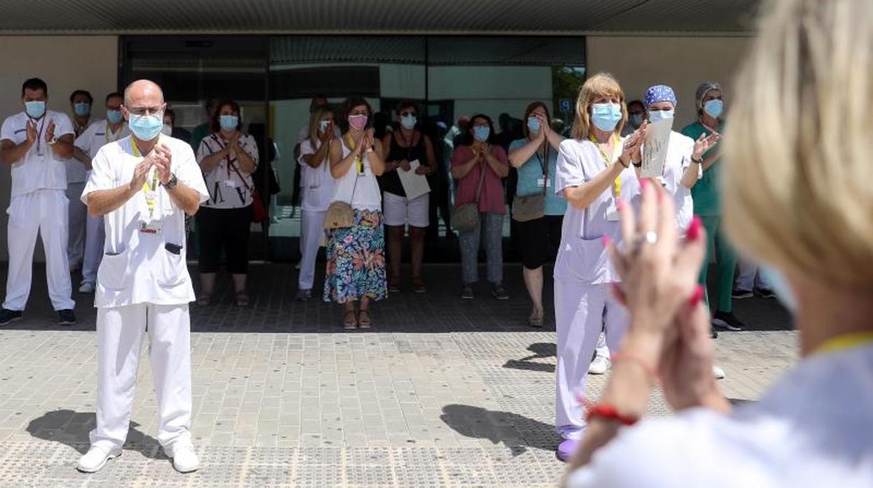 Protesta de celadores en Valencia esta semana para exigir que se les considera personal de riesgo