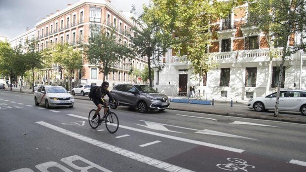 El Ayuntamiento autoriza el despliegue de 3.900 bicis eléctricas sin base fija en Madrid