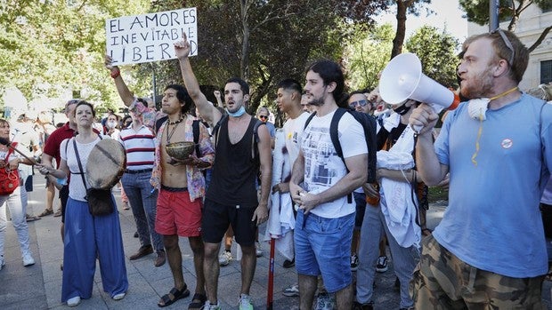 Los organizadores de la manifestación negacionista de Madrid comunicaron 100 asistentes