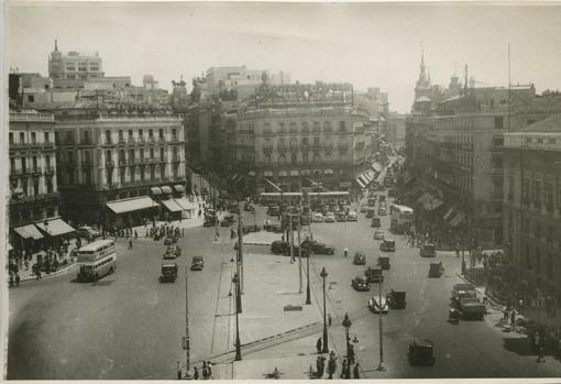 La Puerta del Sol, antes de la reforma de 1950