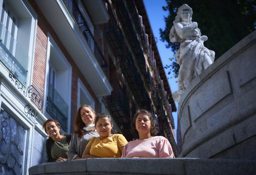 Mujeres que perdieron todo durante la pandemia: «Pasé mucho miedo durmiendo en la calle, pero me sacaron de ese abismo»