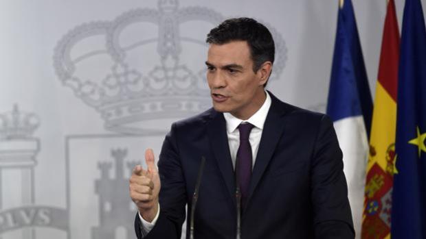 Estupor autonómico ante la falta de liderazgo de Pedro Sánchez frente a la pandemia