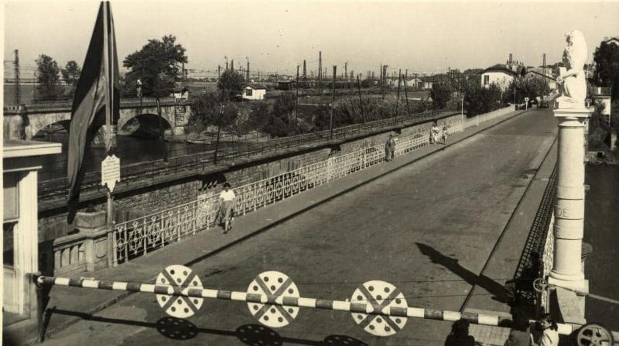 Imagen de archivo del Puente Avenida, entre Irún y Hendaya