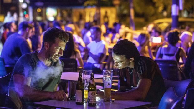 Agosto cierra con un descontrol total de la pandemia en la Comunidad Valenciana