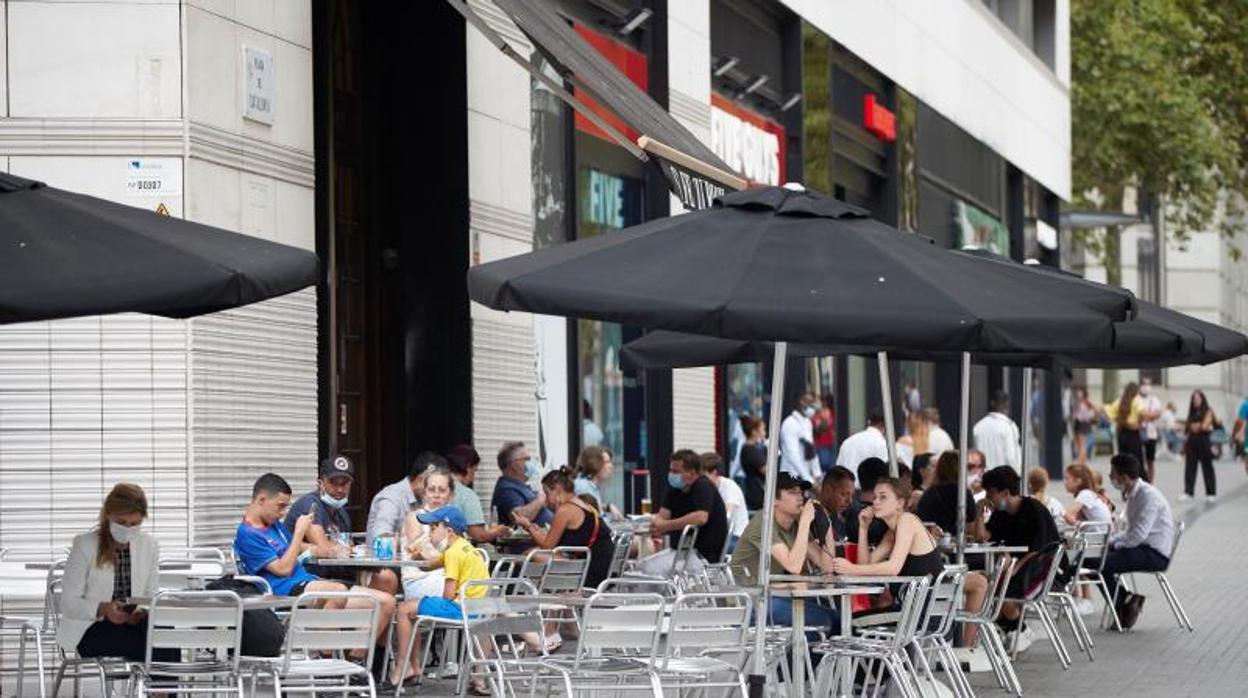 Una terraza de bar, en el centro de Barcelona