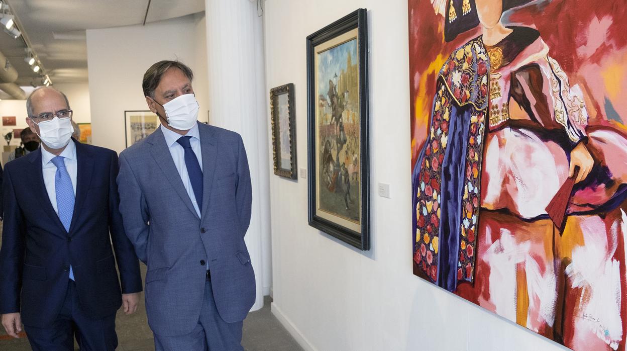 Iglesia y García Carbayo, ayer en la presentación de la muestra