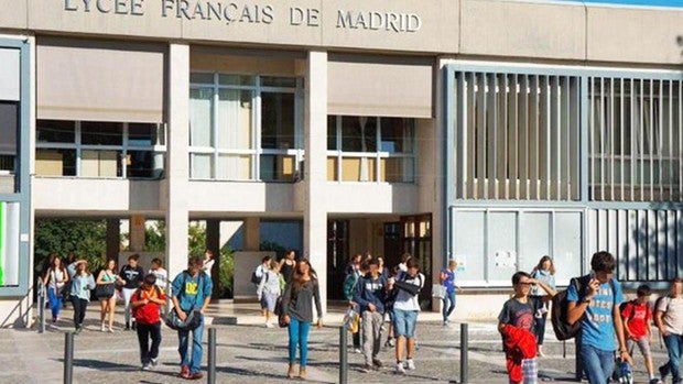 Confinamiento preventivo en el Liceo Francés por el posible contagio de un niño