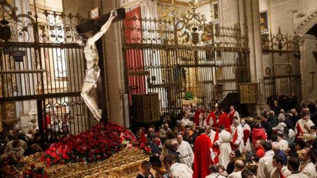 El arzobispo suspende la «Exaltatio Crucis» prevista para este fin de semana en Toledo