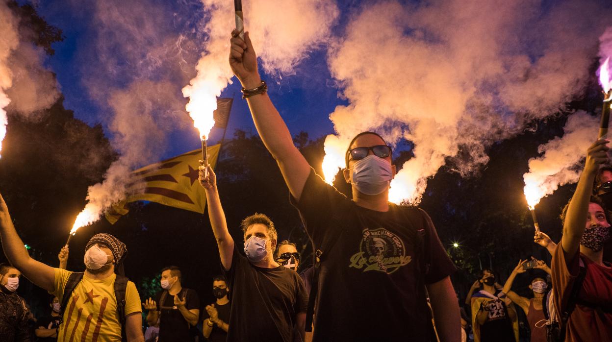 Miembros de los CDR el pasado 11 de septiembre en una marcha en Barcelona