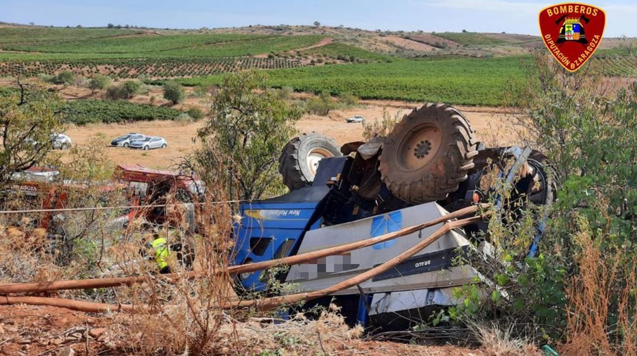 La vendimia quedó volcada sobre un talud