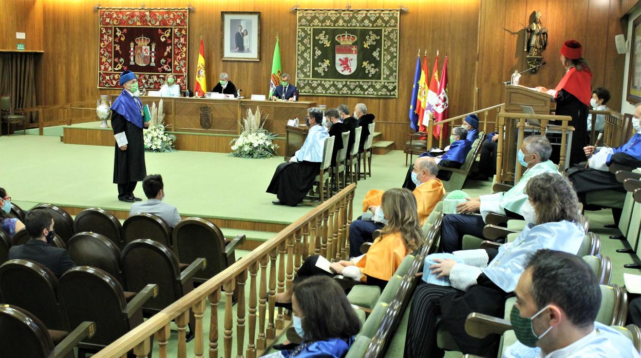 Acto de apertura de curso en la Universidad de León