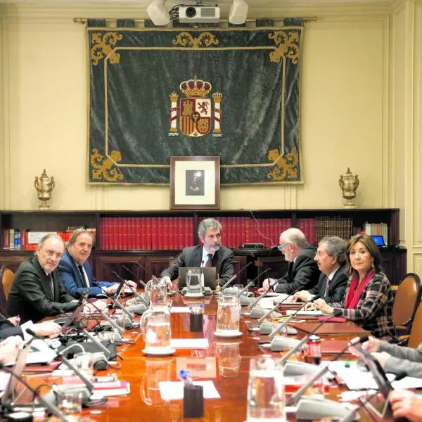 El presidente del Consejo General del Poder Judicial, Carlos Lesmes, preside el Pleno de esta institución