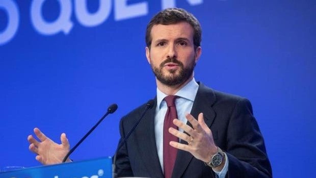La Moncloa permite al ministro Garzón acusar al Rey de maniobrar contra el Gobierno