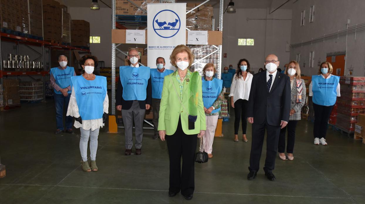 La reina Sofía, en la visita que realizó esta semana al Banco de Alimentos de Toledo