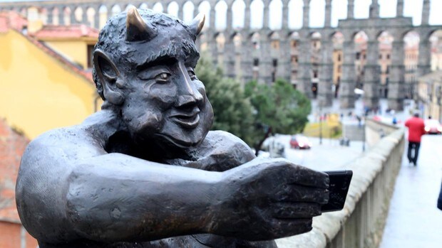 El TSJ estima que la escultura del «diablillo de Segovia» no desprecia ni ofende a la religión católica