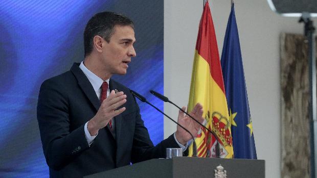 Sánchez dice que tomará medidas proporcionales en Madrid pero no descarta el estado de alarma