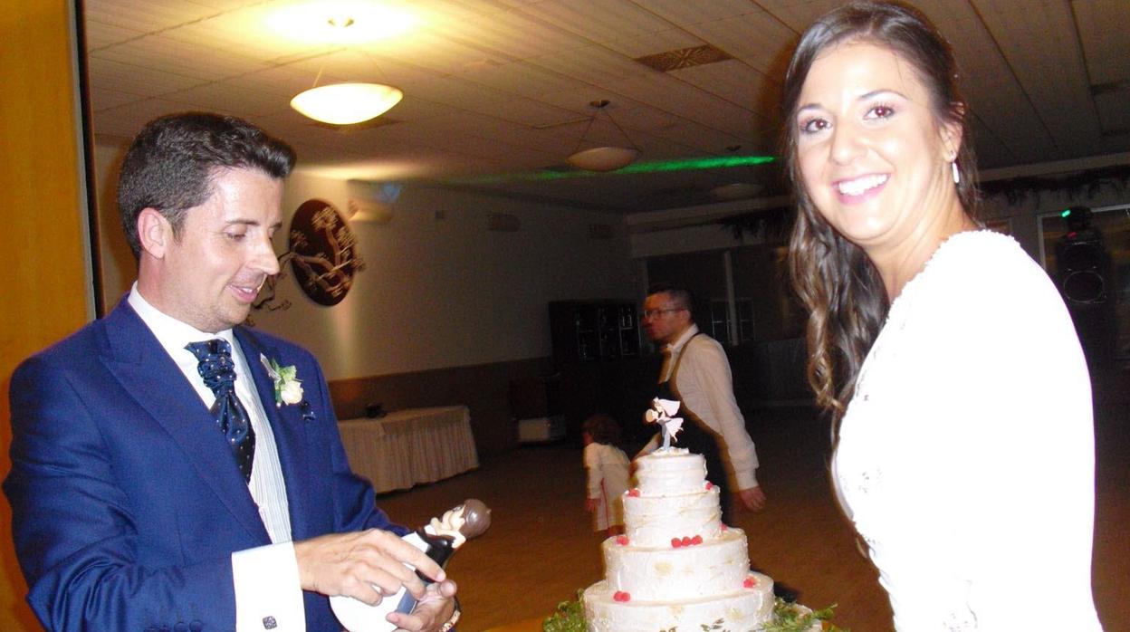 Imagen de Maje y Antonio el día de su boda, un año antes del asesinato