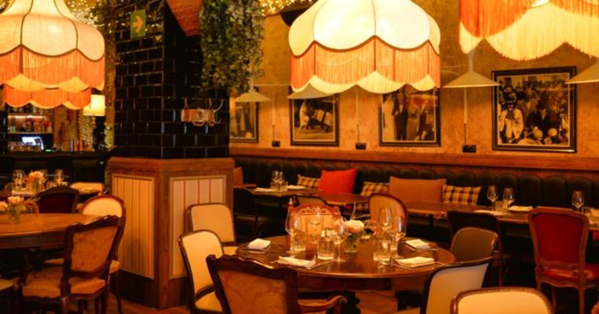 Interior del restaurante Harry's