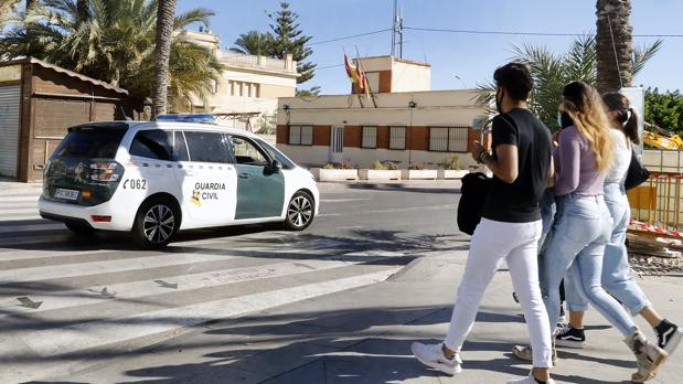 La Generalitat prorroga tres semanas las restricciones por el coronavirus y las endurece en Elche, Orihuela, Guadassuar y Onda