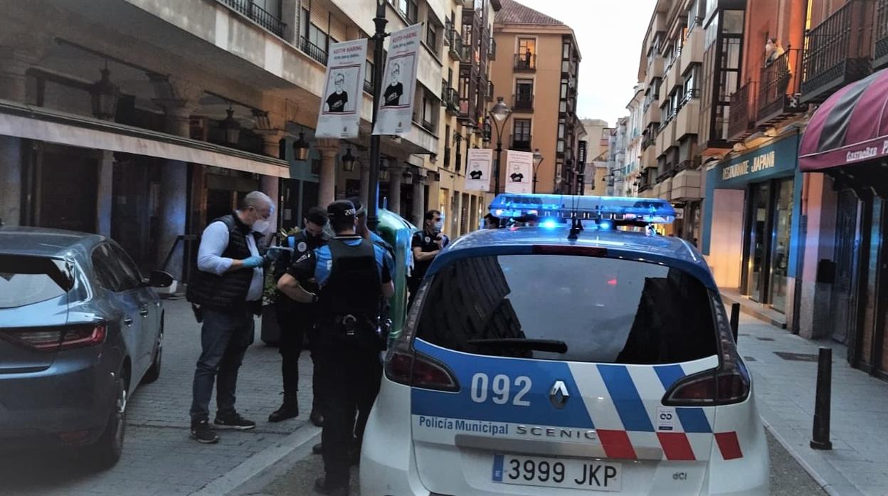 Agentes de la Policía Municipal de Valladolid, en una reciente imagen de archivo